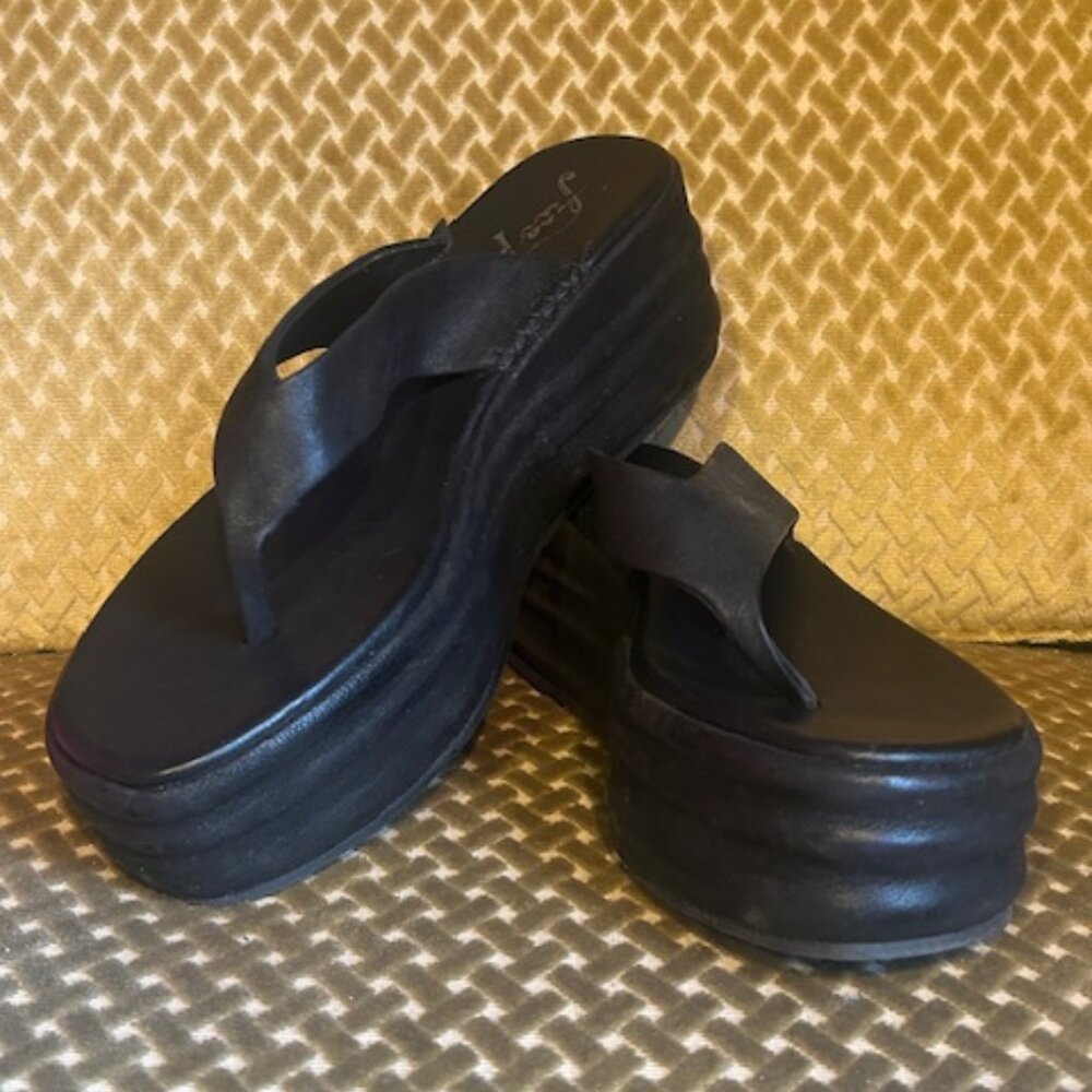 Free People Black Platform Thong Mules
